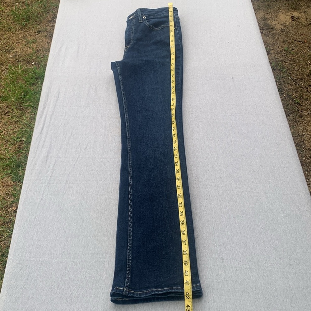FREE ASSEMBLY Blue Straight Leg Jeans with Classic Style - Picture 9 of 15